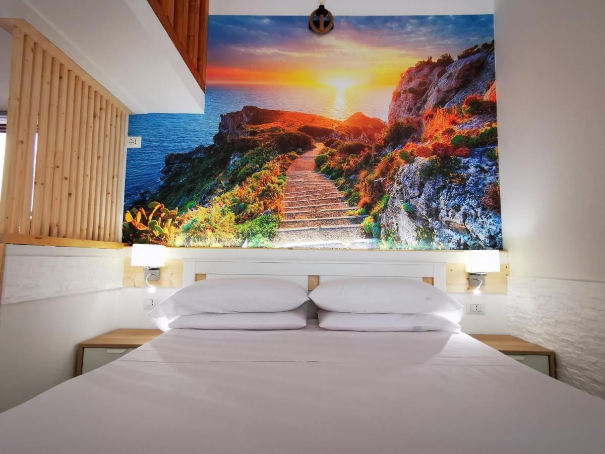 Guru House B&B Apartments Мілаццо Екстер'єр фото